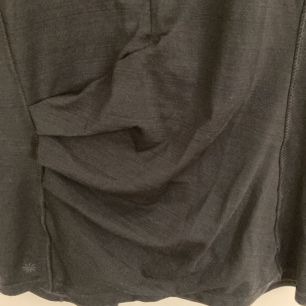 Athleta Pacifica Black Wrap Front Athletic Top Sz M - Picture 5 of 9